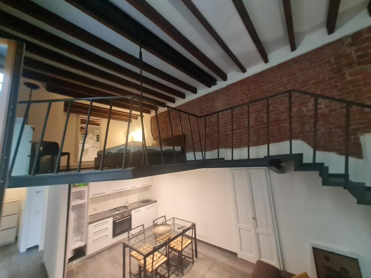 Isola - Ugo Bassi Charme Loft Apartment มิลาน ภายนอก รูปภาพ