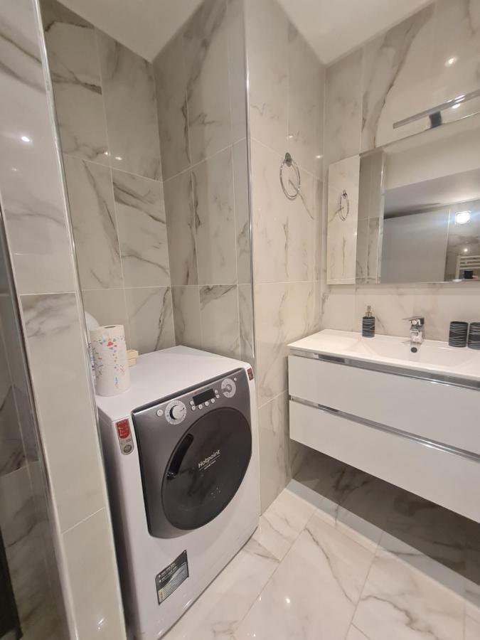 Isola - Ugo Bassi Charme Loft Apartment มิลาน ภายนอก รูปภาพ